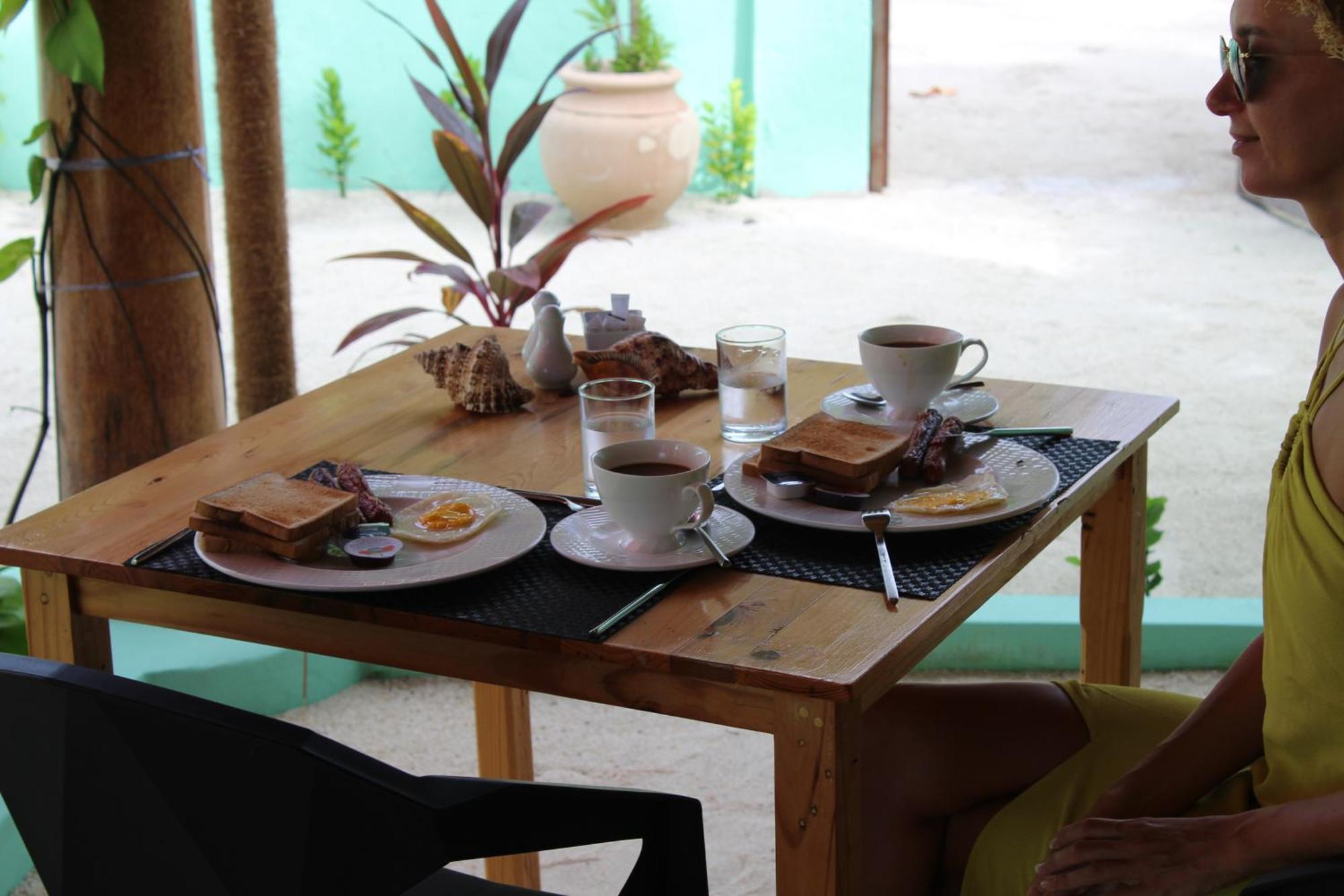 Mamello Beach Club Maldives Feridhoo Zewnętrze zdjęcie